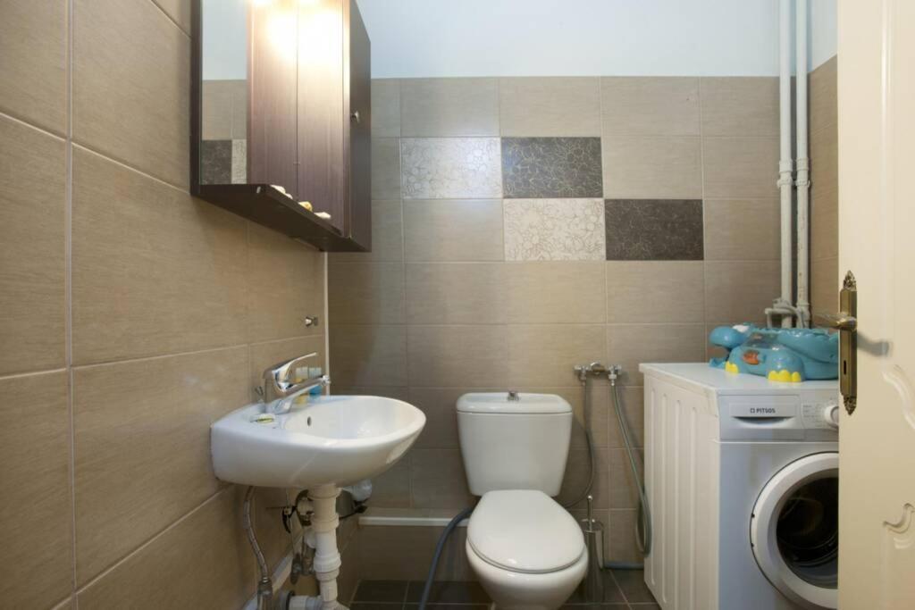 Three Bedrooms Apartment At The Center Of Athens Ngoại thất bức ảnh